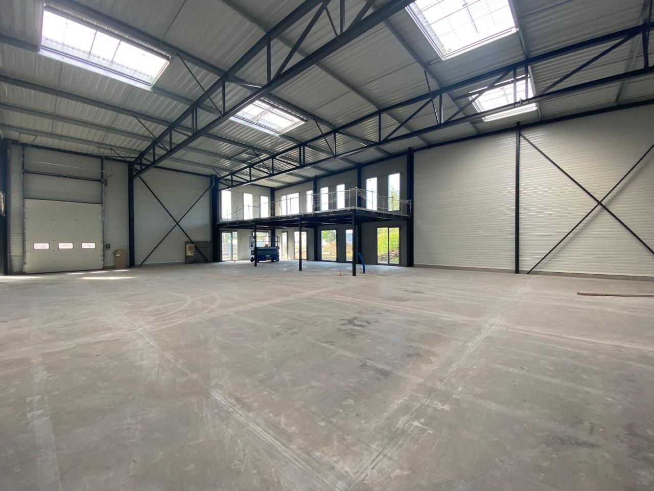 Local d'activité Nieppe 689m² Location local d'activité Nieppe Nord OLACT2425137 6